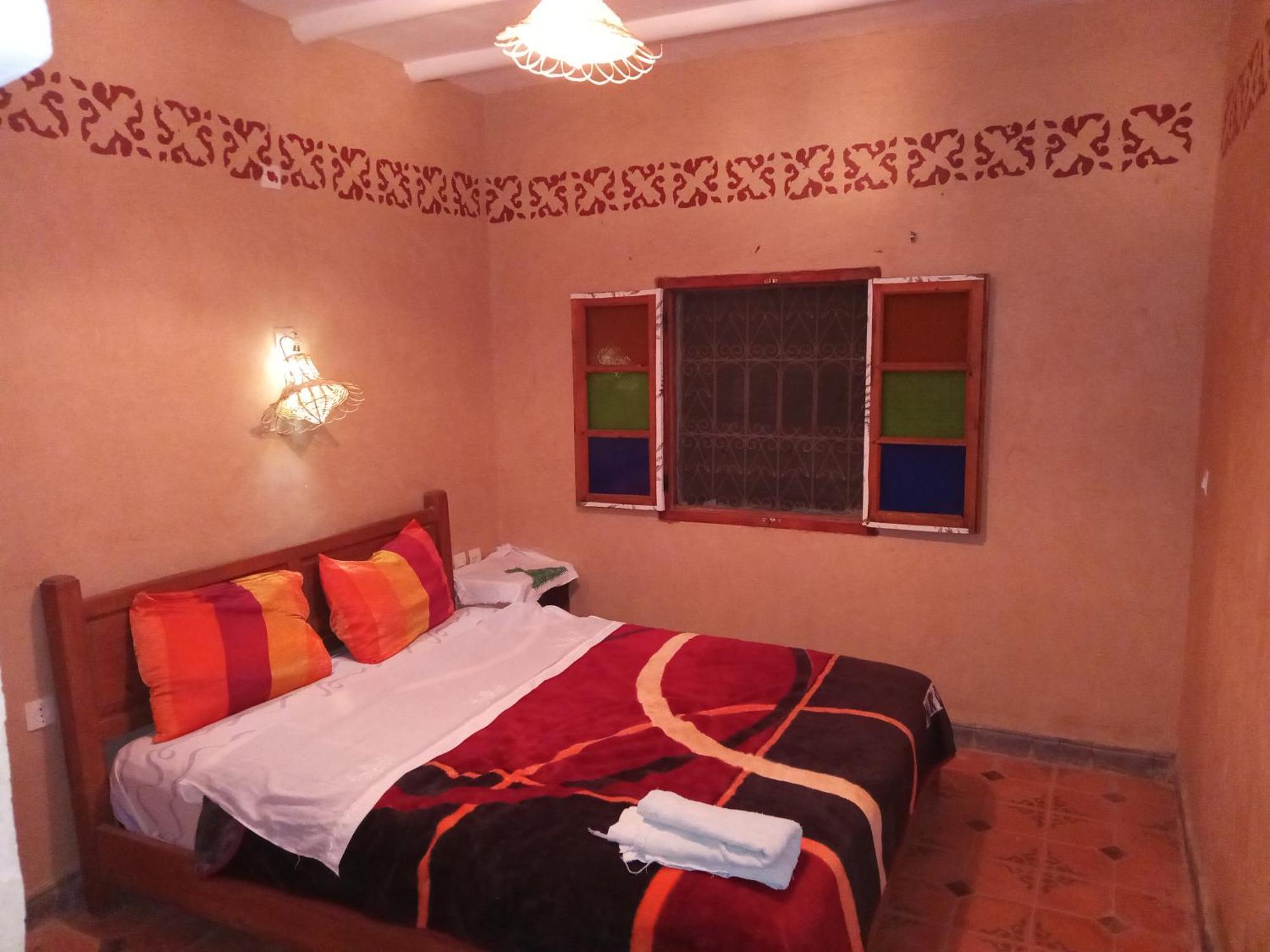 Dar Zara Hotel Tiourjdal Bagian luar foto